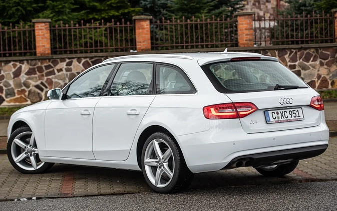 Audi A4 cena 46900 przebieg: 251000, rok produkcji 2012 z Radom małe 631